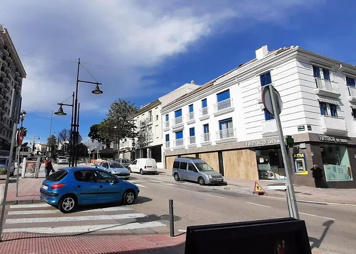 Valinor Boliches * Fuengirola