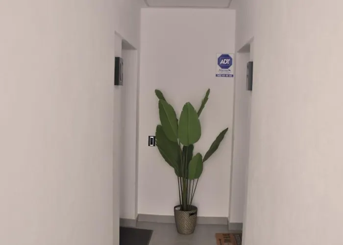 Valinor Boliches Apartament *