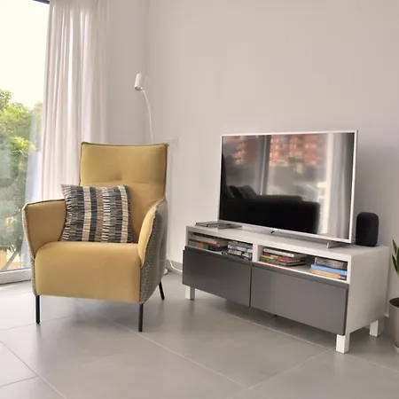 Апартаменти Valinor Boliches